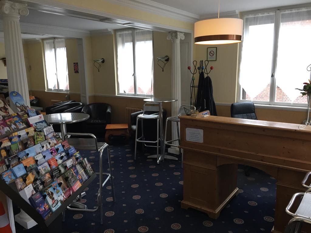 Arcantis Hotel La Residence Сержи Екстериор снимка